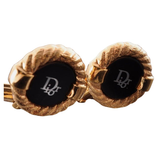 Vintage Christian Dior Gold Plate & Onyx Cufflinks "Circa 1980" In Bochic Case For Sale - Image 17 of 18