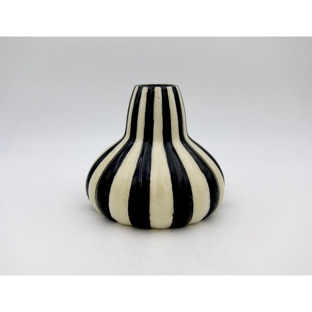 Black Bauhaus Era Velten Vordamm Art Deco Vase Pair in Black and White For Sale - Image 8 of 12
