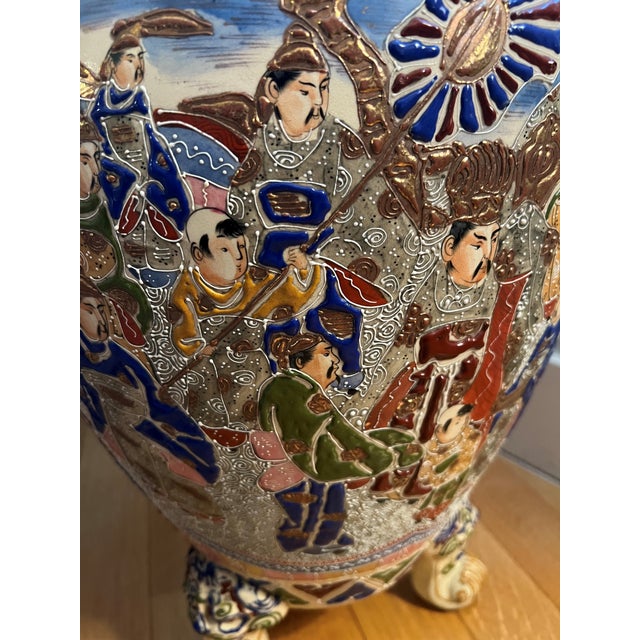 Japanese Meiji Period Moriage Satsuma Floor Vase For Sale - Image 9 of 10