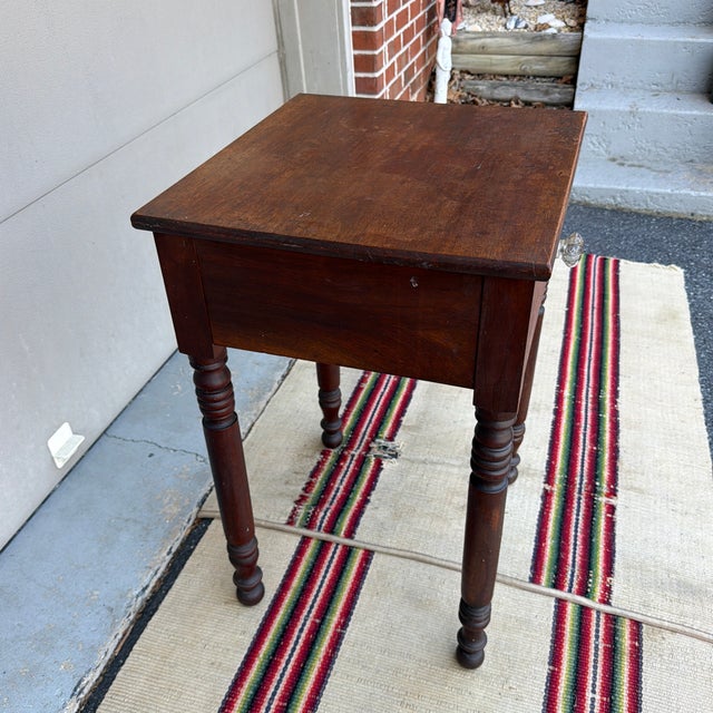 Antique Walnut Sheraton One Drawer Stand, Lebanon County, Pennsylvania, Circa 1830s For Sale - Image 9 of 12