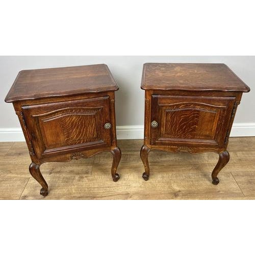 Vintage Bedside Tables in Oak, Set of 2 For Sale - Image 11 of 11