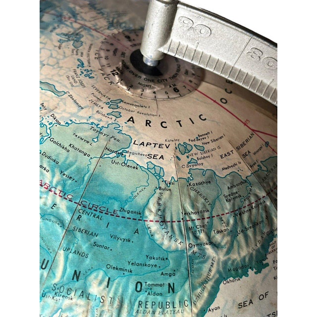 Metal VTG Rand McNally 17" Topographical Globe With Metal Base - Soviet Union For Sale - Image 7 of 14