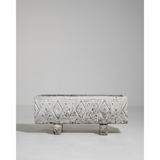 Brutalist Concrete Planter, Antique, France, Circa 1970 For Sale In Greensboro - Image 6 of 10