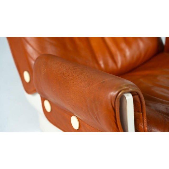 Canada P110 Armchair by Osvaldo Borsani for Tecno, 1960s - Original Upholstery This piece is attributed to the mentioned...