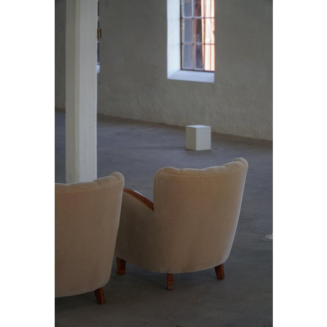Danish Modern Art Deco Lounge Chairs in Mohair and Elm, 1940s, Set of 2 For Sale - Image 6 of 18