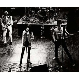 1977 Patti Smith Photograph New York, Signed For Sale
