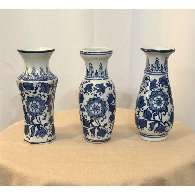 Set of 3, 19th Century Qing Dynasty Blue and White Porcelain Vases For Sale - Image 10 of 10