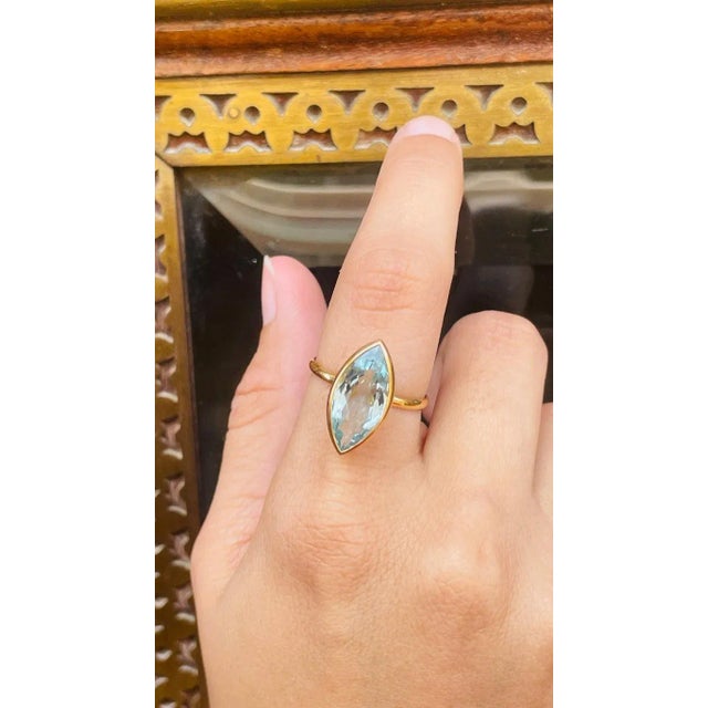 Postmodern 4.38ct Marquise Cut Vivid Aquamarine Solitaire Birthstone Ring Size 7 by VRJewels For Sale - Image 3 of 16