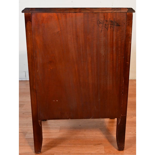 1930s English Regency Mahogany Nightstand / Bedside Table For Sale - Image 11 of 13