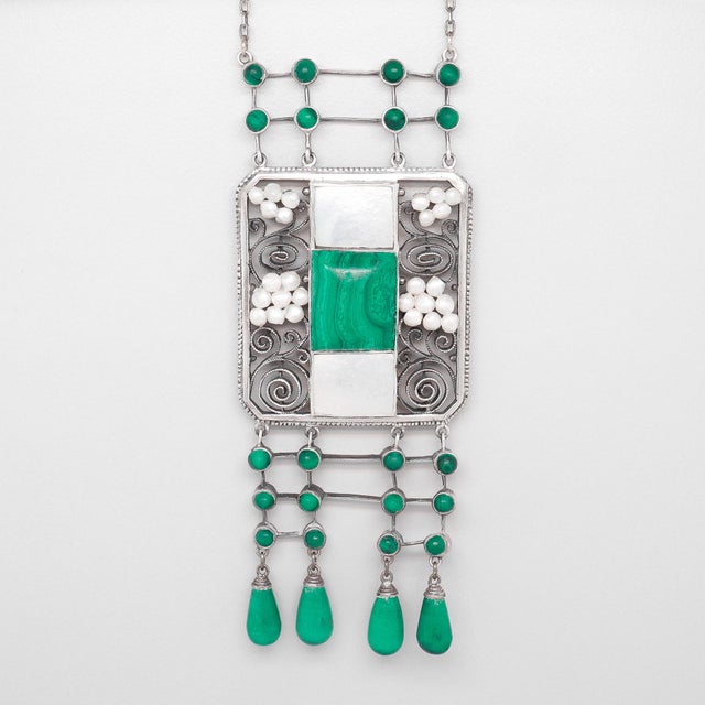 Silver Antique Theodor Fahrner Sterling Silver, Malachite, & Pearl Jugendstil Necklace For Sale - Image 8 of 17