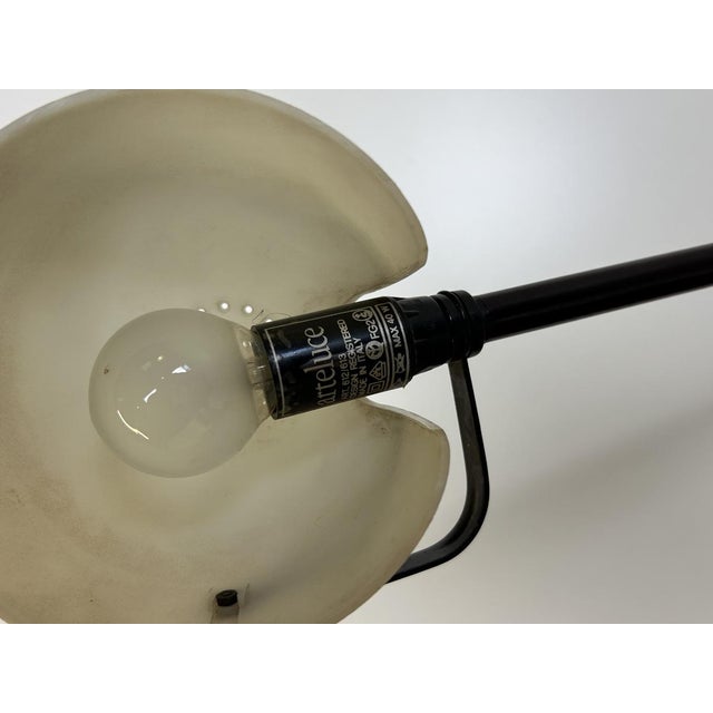 Mod. 613 Table Lamp from Arteluce, 1975 For Sale - Image 6 of 13
