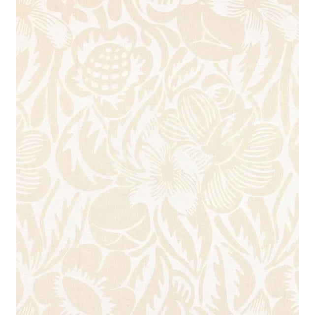 The House of Scalamandré Deco Flower Fabric, Linen For Sale