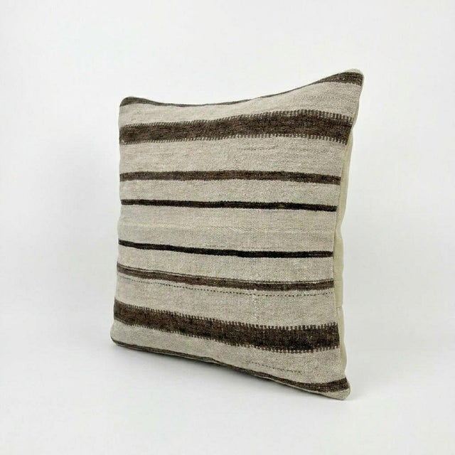 Mid-Century Modern Hand Woven Kilim Pillow Cover 24'' X 24'' For Sale - Image 3 of 4
