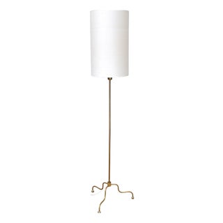 Swedish Modern Floor Lamp in Brass and Cream Silk Shade from FMK Belysning, Sweden, 1950s For Sale