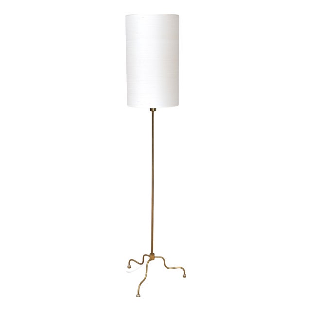 Swedish Modern Floor Lamp in Brass and Cream Silk Shade from FMK Belysning, Sweden, 1950s For Sale