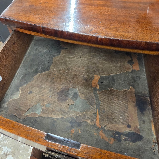 Mid 19th Century Mahogany Regency 2 Over 3 Regency Bowfront Chest on Splay Bracket Feet For Sale - Image 13 of 18