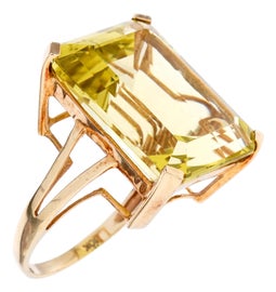 Example of Jewelry and Accessories in Tampa