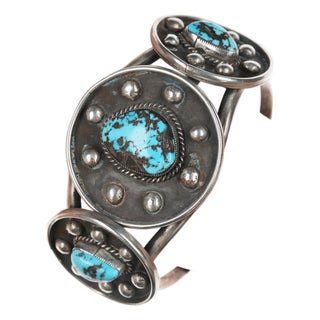 7.5" Vintage Native American sterling and turquoise cuff bracelet For Sale