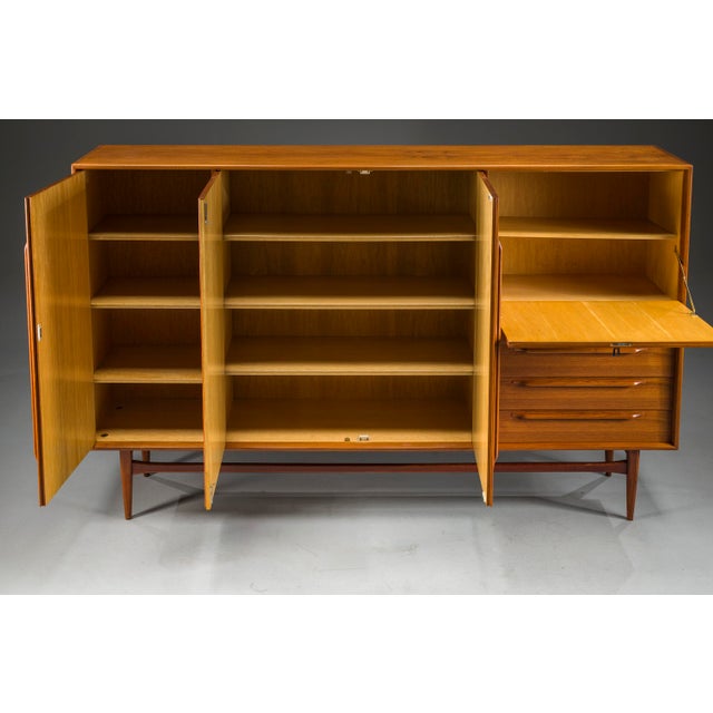 Mid-Century Modern Highboard by Heinrich Riestenpatt for RT 200 Möbel, Germany, 1960s For Sale - Image 3 of 18