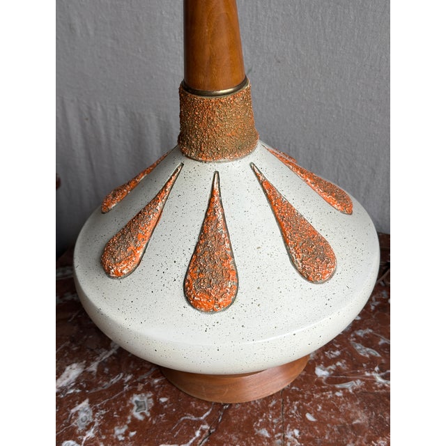 1960s 1960s Mid-Century Modern Atomic Modern Harlequin Lamp by Bertolozzi For Sale - Image 5 of 6