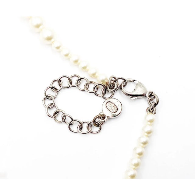 Chanel Chanel Silver CC Bubble Pearl Pearl Necklace For Sale - Image 4 of 4