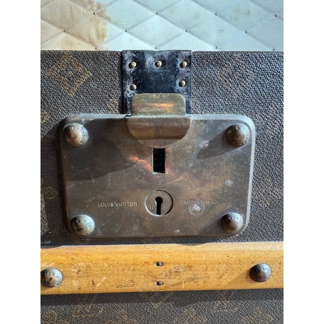 Antique Louis Vuitton Monogram Canvas Cabin 100 Trunk, Black Lacquered Iron Hardware, Dated 1911, Monogrammed v.b.n [Ll] For Sale - Image 11 of 12