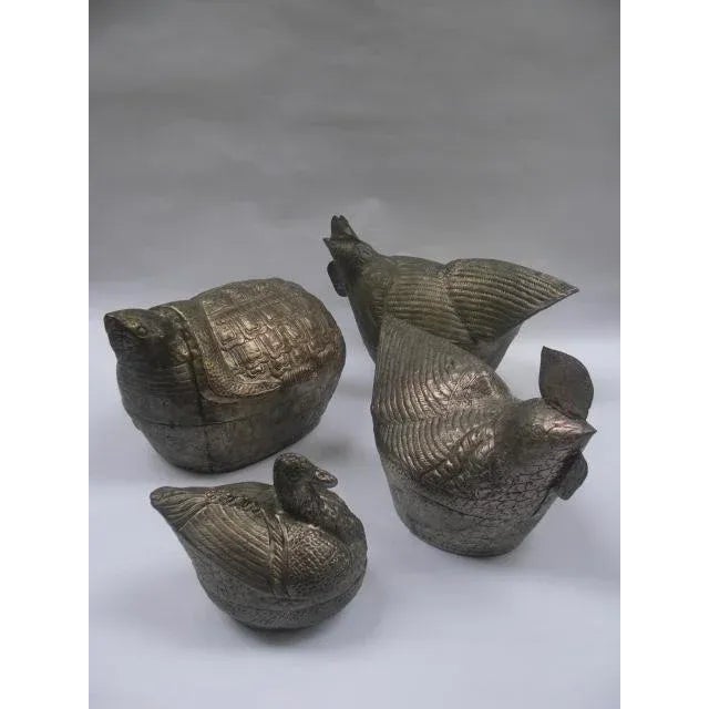 Silver Early 20th Century Silver Betel Nut Rooster Container For Sale - Image 8 of 9