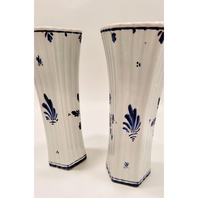 Vintage Blue Hand-Painted Floral Vases from Delft, 1920s, Set of 2 For Sale - Image 17 of 18