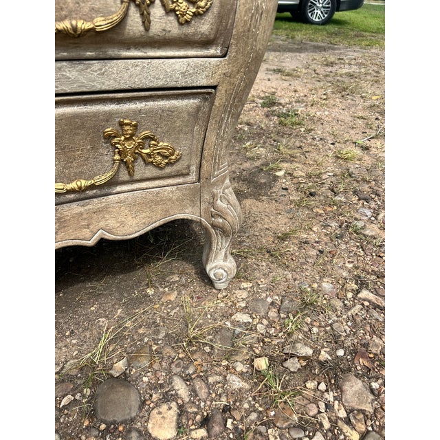 French 19th Century Louis XV Painted Chest of Drawers or Commode For Sale - Image 4 of 12