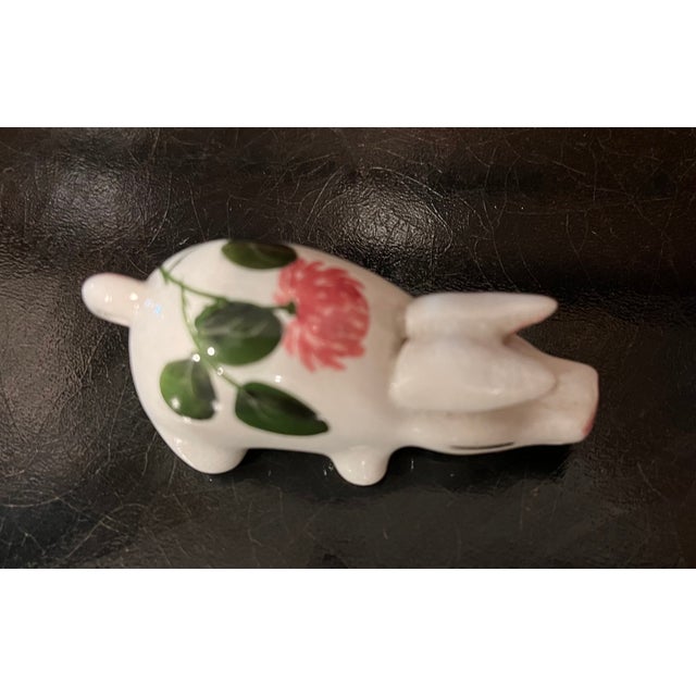 Mid 20th Century Plichta Tiny Floral Design Hand Painted Ceramic Pigs - A Pair For Sale - Image 4 of 17