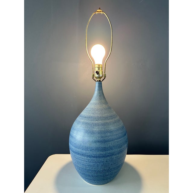Mid-Century Modern 1970s Design Technics Teardrop Shaped Table Lamp With a Glaze of Blues & Gray, Unmarked For Sale - Image 3 of 8