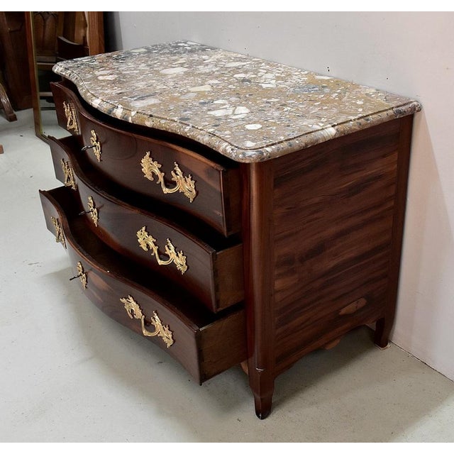 Brown Louis XV Chest of Drawers, Port Nantes, France, 1770s For Sale - Image 8 of 18