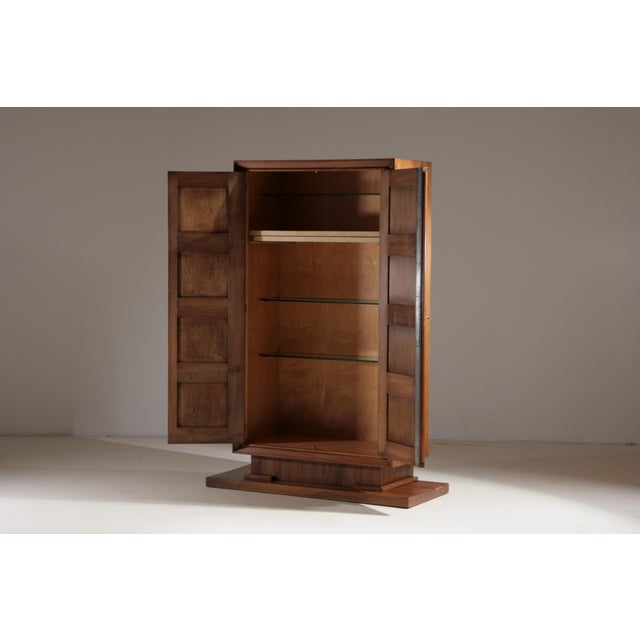 Art Deco French Walnut Bar Cabinet, 1930 For Sale - Image 15 of 18