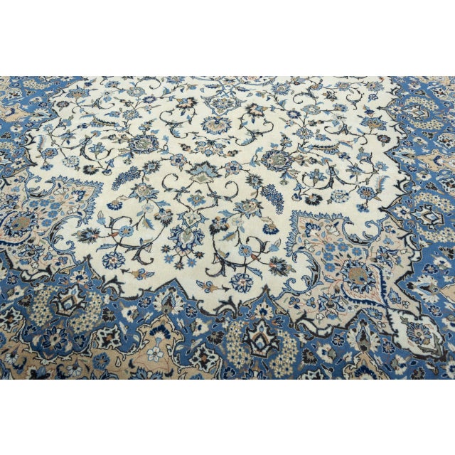Textile Hand-Knotted Kashan Rug in Cork Wool with Light Floral Design, 1990s For Sale - Image 7 of 13