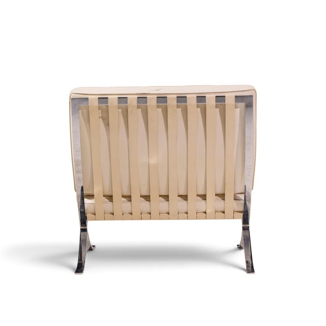Mies Van Der Rohe for Knoll Mid Century Barcelona White Leather Lounge Chair For Sale In Chicago - Image 6 of 10