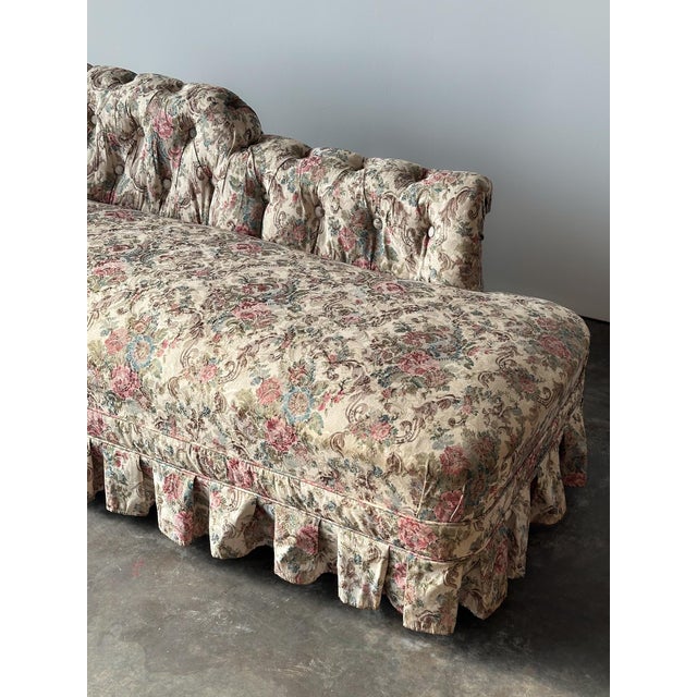 Napoleon III Tufted Chaise Longue, France, 19th Century For Sale - Image 4 of 17
