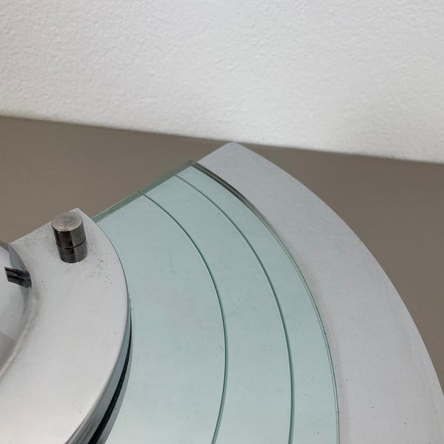 Silver Postmodern Mirror Glass Wall Light attributed to Hustadt Leuchten, 1980s For Sale - Image 8 of 18