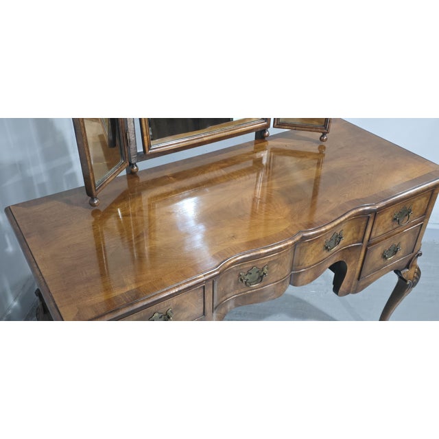 Queen Anne Dressing Table, 1920s For Sale - Image 12 of 16