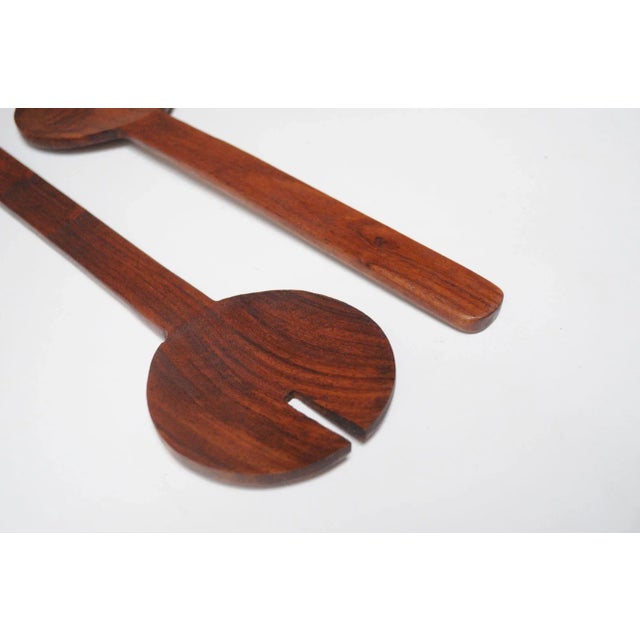 Wood Vintage Hand Carved Teak Modernist Salad Tong Set For Sale - Image 7 of 12