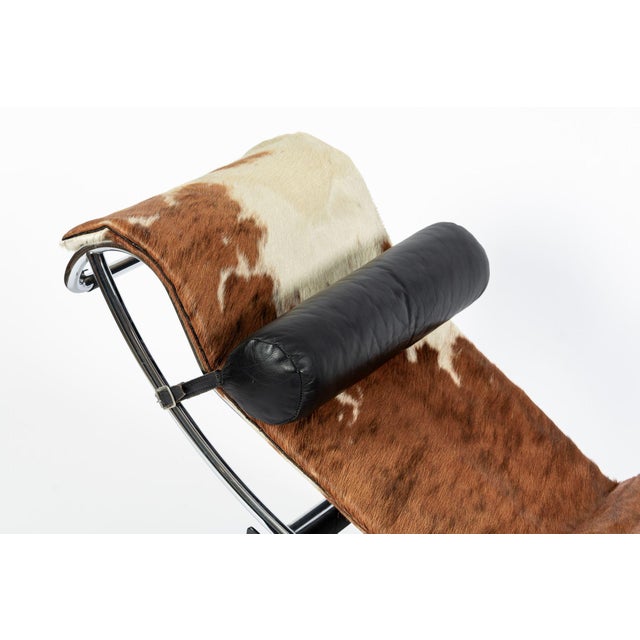 Brown Vintage Cassina Lc4 Cowhide Leather Chaise Lounge Chair by Le Corbusier 1960s For Sale - Image 8 of 16