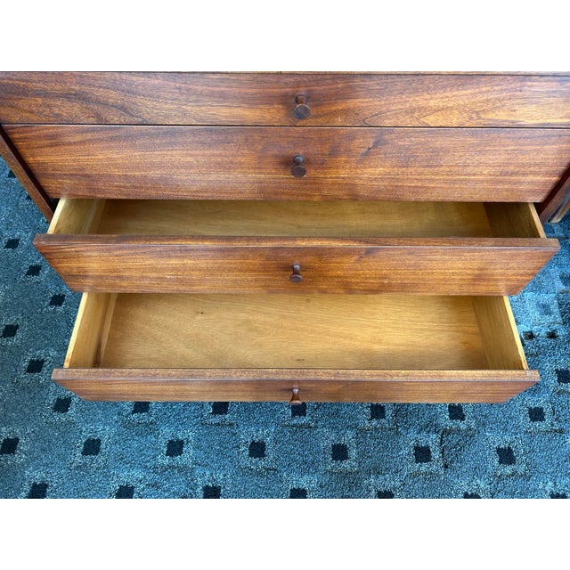 Vintage Mid-Century Modern Walnut Chest of Drawers For Sale - Image 4 of 13