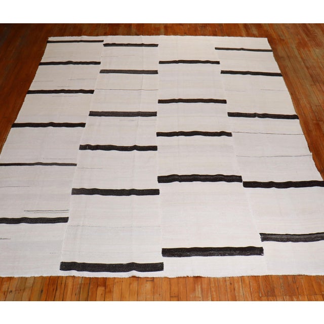 20th Century Zabihi Collection Turkish Kilim For Sale - Image 9 of 9