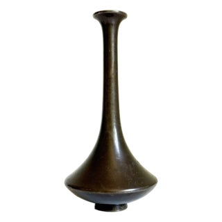 Meiji Era Bronze Vase, Japan For Sale