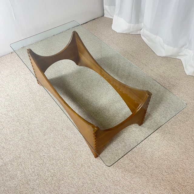 Sculptural Coffee Table in Mahogany and Glass, Europe, 1970s For Sale - Image 6 of 18