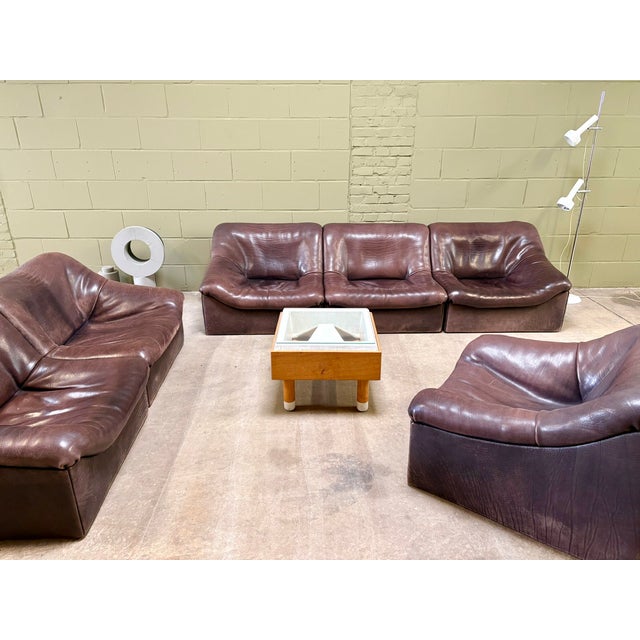 History: The De Sede DS-46 was ordered from the Swiss luxury brand at the request of the Pesch furniture store in Cologne....
