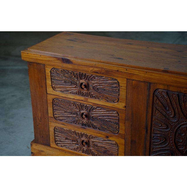 Hand-Carved Sideboard from Aquarius Enterprises, South Africa, 1970s For Sale - Image 9 of 18