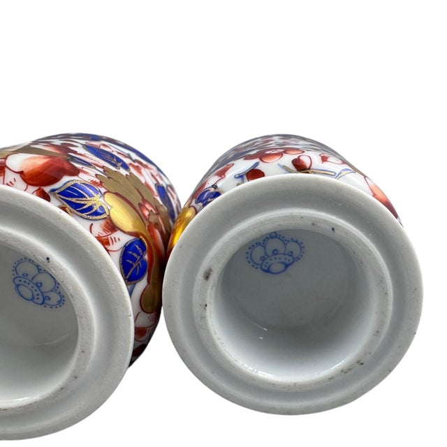 Imari Porcelain Perfume Bottles from Dresden Circle, 1890-1910, Set of 2 For Sale - Image 9 of 14