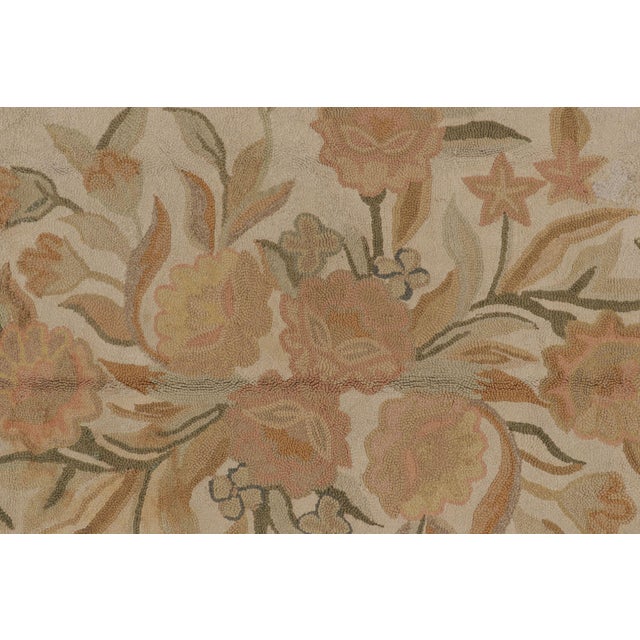 Camel Antique 20th Century Hooked Rug in Beige With Garden Bouquet Design - Rug & Kilim For Sale - Image 8 of 9