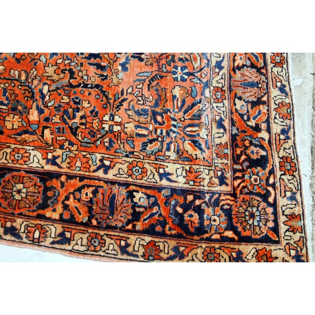 1920s Handmade Antique Persian Sarouk Rug For Sale In New York - Image 6 of 8