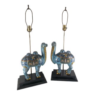 Early 20th Century Pair of Chinese Chinoiserie Cloisonne Camel Table Lamps For Sale